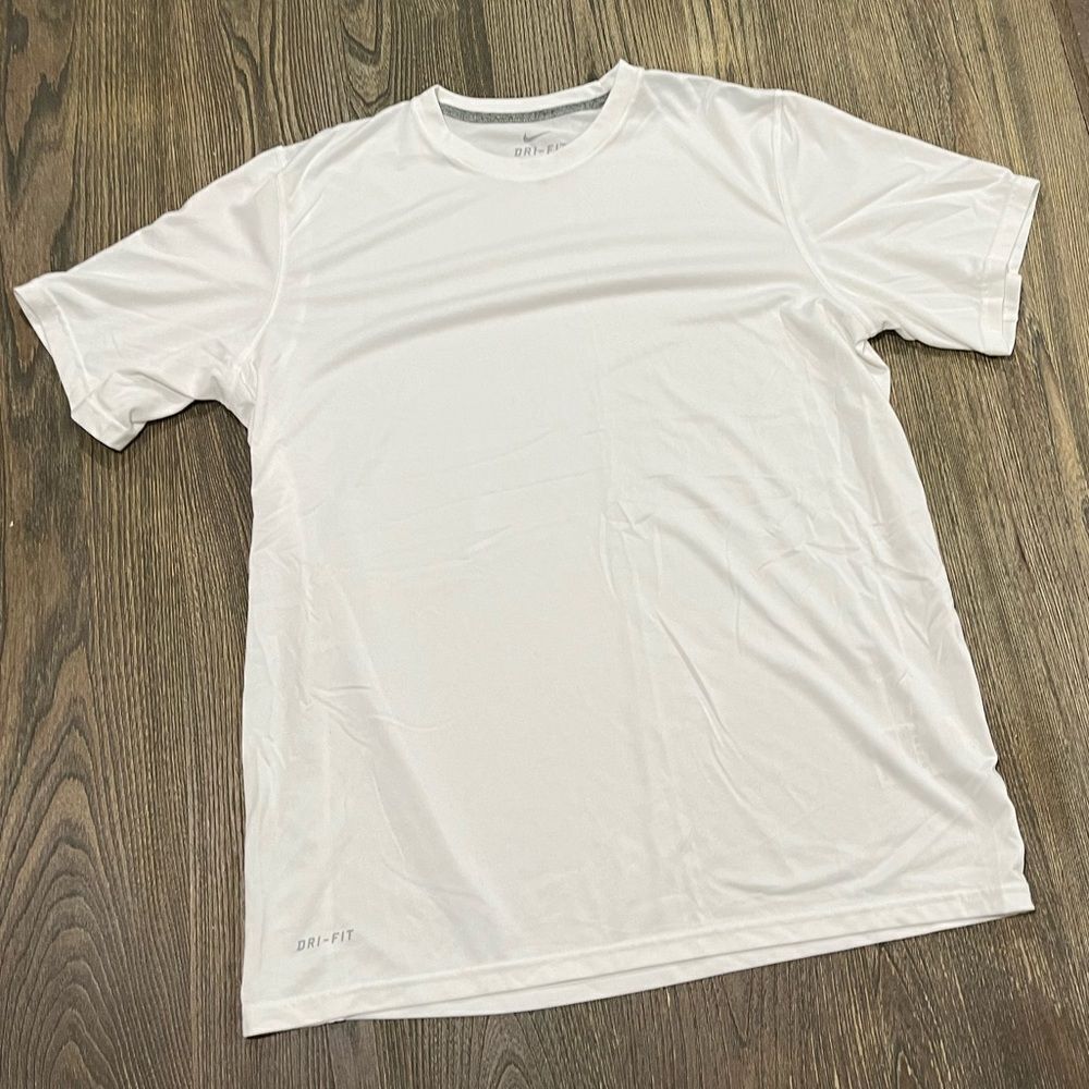 Nike Dri-Fit T-Shirt Short Sleeve Athletic Cut Crew Neck Pullover White Size L